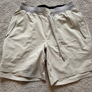 Lululemon -License to train short